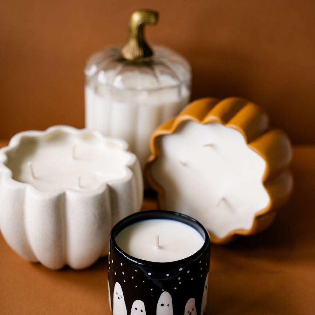 The Grand Pumpkin Candle - White